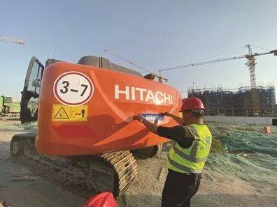 南通首塊環(huán)保牌照在海安發(fā)放 非道路移動機械管理平臺正式啟用